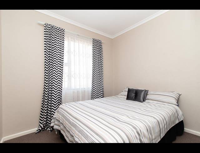 3 BEDROOM TOWNHOUSE FOR SALE IN VIKING VILLAGE
